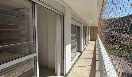 Apartamento Alto Padrão na Praia de Palmas