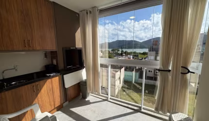 Apartamento vista mar 3 quartos mobiliado à venda no Residencial Solar das Caravelas na Praia Grande em Governador Celso Ramos - Santa Catarina