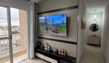 Apartamento andar alto no Fanny