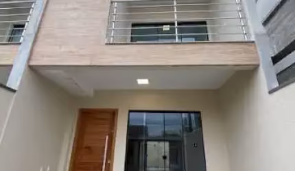 Casa à venda no Centro, Balneário Piçarras  por R$ 695.000