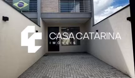 Casa com 2 quartos à venda no Centro, Balneário Piçarras  por R$ 780.000