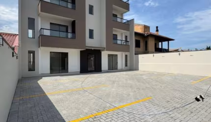 Apartamento com 2 quartos à venda no Centro, Navegantes  por R$ 514.000