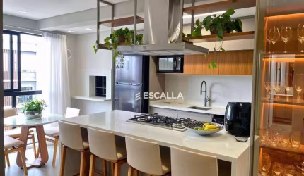 Apartamento com 3 dormitórios sendo uma suite
