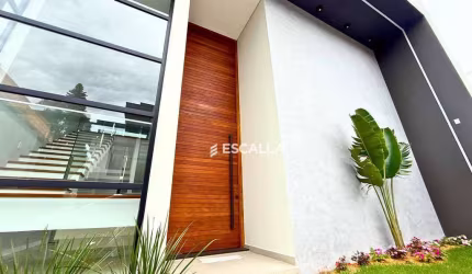 Ampla Casa em Condomínio a Venda no América!