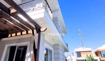Casa Mobiliada em Condominio, á Venda em Baln. Piçarras