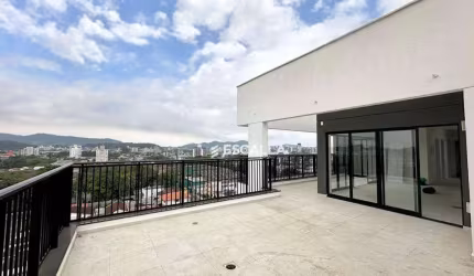 Excelente Apartamento na Cobertura à Venda no Bairro Costa e Silva.