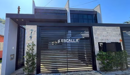 Incrível Sobrado com 3 Suítes á Venda no Bairro América.