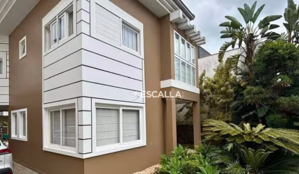 Casa em Condomínio no Residencial Glória, com 02 suites.