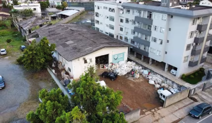 Galpão à Venda no Bairro Saguaçu – Terreno com 1.000m² em Região Estratégica de Joinville