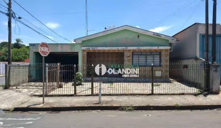 Casa com 2 dormitórios à venda, 169 m² por R$ 800.000,00 - Vila Nova - Cosmópolis/SP