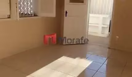 Casa com 3 quartos para alugar no Carlos Prates, Belo Horizonte  por R$ 3.600