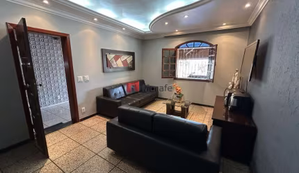 Casa com 4 quartos para alugar em Itapoã, Belo Horizonte  por R$ 11.500