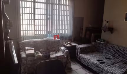 Casa com 3 quartos à venda no Renascença, Belo Horizonte  por R$ 680.000
