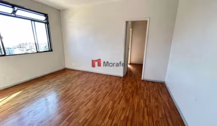 Apartamento com 2 quartos para alugar em Caiçaras, Belo Horizonte  por R$ 1.890