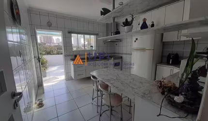 Sobrado Amplo alto de Santana com Piscina e Vista maravilhosa