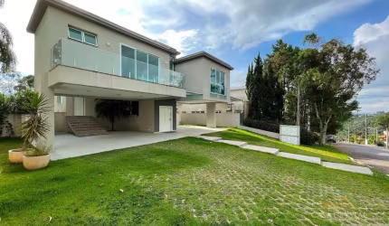Casa à venda, 547 m² por R$ 2.600.000,00 - Parque das Artes - Embu das Artes/SP