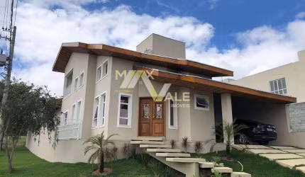 Sobrado com 3 dormitórios para alugar, 200 m² por R$ 6.420,00/mês - Residencial Golden Park - Jacar
