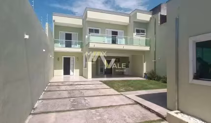 Sobrado com 2 dormitórios à venda, 206 m² por R$ 830.000 - Villa Branca - Jacareí/SP