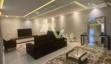 Sobrado com 3 dormitórios à venda, 240 m² por R$ 950.000 - Villa Branca - Jacareí/SP