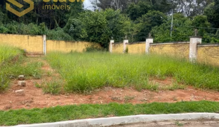 TERRENO A VENDA EM JUNDIAÍ NO CONDOMÍNIO FECHADO VILLA GIARDINO.