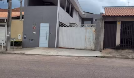 Terreno  6.5 de frente 23 m comp. Total 165 m²  Área construída  Sobrado 190 m²  Garagem 4 vaga e 1 coberta Piso superior 2 dorm 1 suite+closet  3 wc