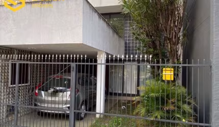 CASA A VENDA EM JUNDIAÍ TIPO SOBRADO NO CENTRO DA CIDADE AO LADO DO FORUM.