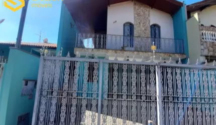 Casa a venda em Jundiaí próximo ao terminal da Colônia e Avenida dos Imigrantes
