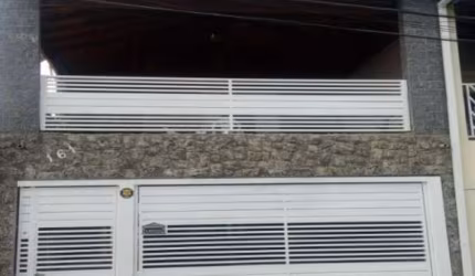 Casa a venda em Várzea Paulista próximo a Lojas  Cem no centro da cidade