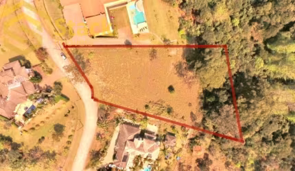 TERRENO A VENDA EM JUNDIAÍ NO CONDOMÍNIO ALTO PADRÃO PARQUE DOS MANACÁS NA REGIÃO DO BAIRRO CAXAMBU.