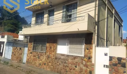 CASAS A VENDA LOCALIZADAS NO BAIRRO VILA JOANA, EM JUNDIAI-SP São 4 casas bem distintas, com entradas individuais e, tudo separado