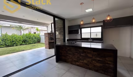 CASA À VENDA  COM 3 SUÍTES  NO CONDOMÍNIO RESERVA ERMIDA EM JUNDIAÍ-SP!