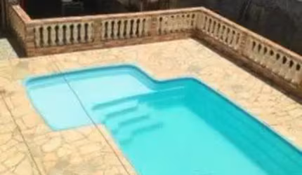CHACARA À VENDA COM PISCINA - ENGORDADOURO - JUNDIAI - SP.