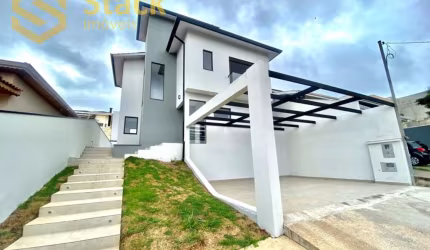 Casa a venda localizada no Condomínio fechado Chacur, Jardim Promeca, Várzea Paulista-SP, o terreno mede 300 m² com uma área constriuida de 190 m²