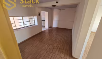 CASA (SOBRADO) A VENDA PARA FINS  RESIDENCIAL OU COMERCIAL- CENTRO - JUNDIAI - SP