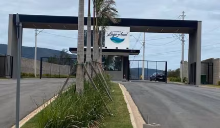 TERRENO Á VENDA COM 250m² NO CONDOMÍNIO FECHADO - RESIDENCIAL LAGO AZUL / JUNDIAÍ-SP!