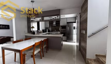 CASA EXCLUSIVA 240 M² 3 SUÍTES À VENDA NO CONDOMÍNIO NATURE VILLAGE - ELOY CHAVES - JUNDIAÍ.