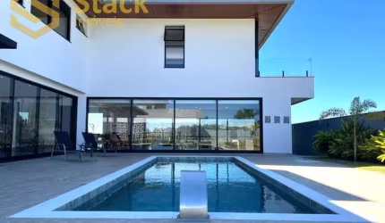 CASA À VENDA NO CONDOMÍNIO TERRAS DA ALVORADA - MEDEIROS - JUNDIAÍ/SP