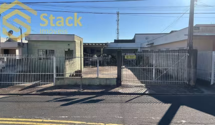 Terreno comercial a venda, com 300 m², e área construida de 109 , localizado na  na Av Francisco de Paula Xavier, Jardim São Luiz, Jundiai SP