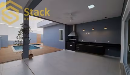 CASA TÉRREA VENDA/LOCAÇÃO COM 3 SUÍTES NO CONDOMÍNIO RESERVA DA SERRA - BAIRRO MEDEIROS - JUNDIAÍ/SP.