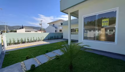 Casa para Venda em São José, Forquilhas, 3 dormitórios, 1 suíte, 2 banheiros, 2 vagas