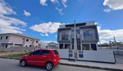 Sobrado para Venda em São José, Forquilhas, 2 dormitórios, 2 banheiros, 2 vagas