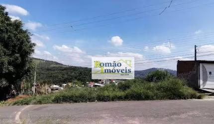 Lote com 300m² , topografia em declive e com vista