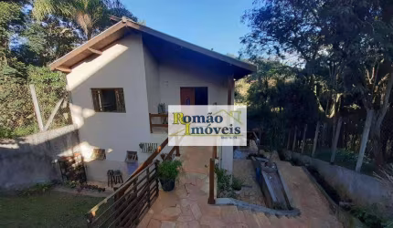 Casa com 3 dormitórios à venda, 280 m² por R$ 740.000,00 - Estancia da Serra - Mairiporã/SP