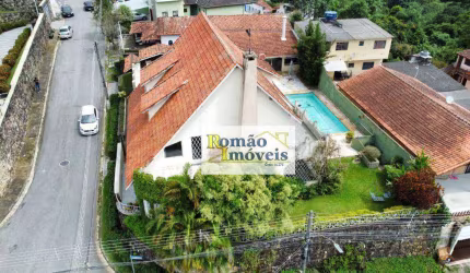 Casa à Venda - Próximo ao Centro de Mairiporã, Bairro Jd Esther