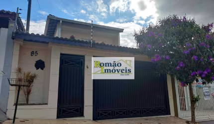 Casa com 3 dormitórios à venda, 180 m² por R$ 760.000,00 - Nova Cerejeiras - Atibaia/SP
