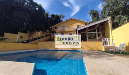 Casa Exclusiva no Condomínio Parque do Alto, na Serra da Cantareira