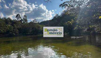 Terreno com Vista para o Lago no Clube de Campo de Mairiporã