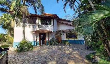 ** Casa à Venda: Residência Espetacular em Campos de Mairiporá - Gleba I**