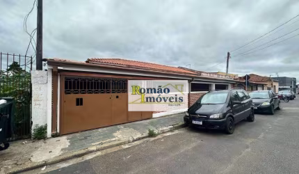 Casa para venda em excelente localização no Bairro Alvinopolis, para fins Comerciais ou Residenciais.