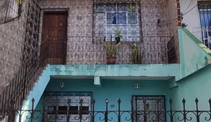 Casa escriturada no Pau Miudo